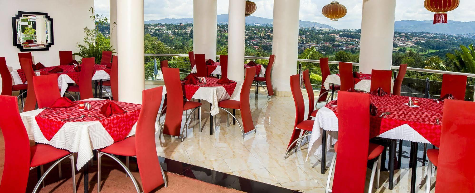 The Manor Hotel Кигали Экстерьер фото